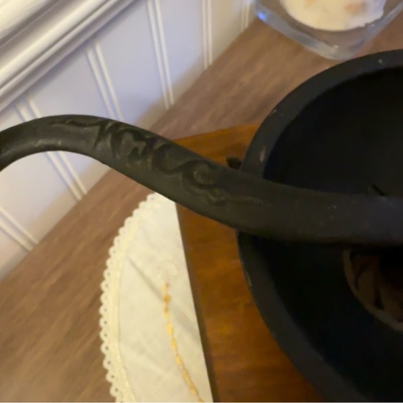 Vintage Coffee Grinder W. H. Co. Cast Iron Wood Dovetail With Pull Out Drawer - Picture 7 of 12